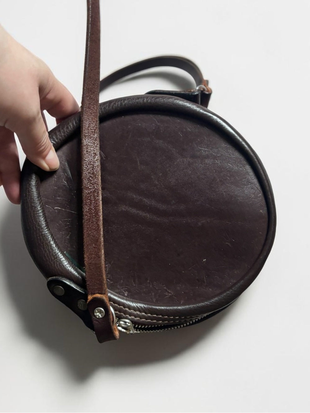 Vintage Rugby Round Leather Crossbody Bag Brown - Picture 4 of 7